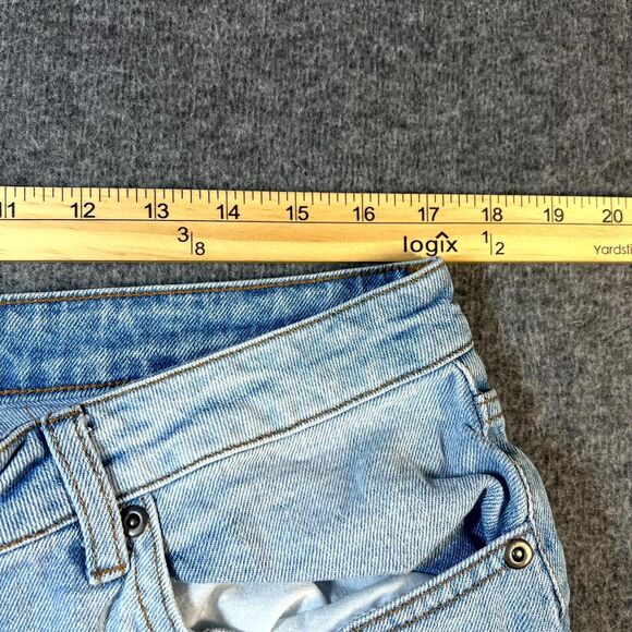 My Melody Sanrio Womens 15 Jeans Denim Light Blue Hello Kitty 34x26 - Picture 10 of 14